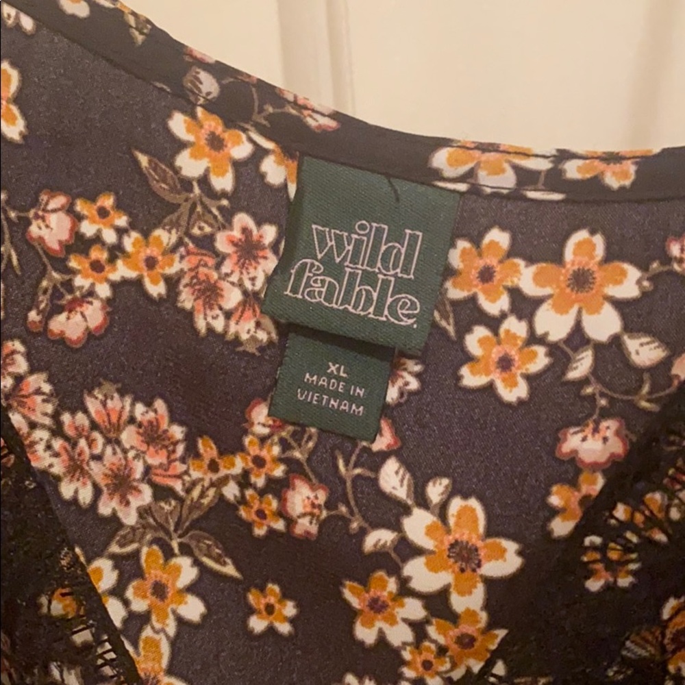 Flower Cami - Picture 3 of 3